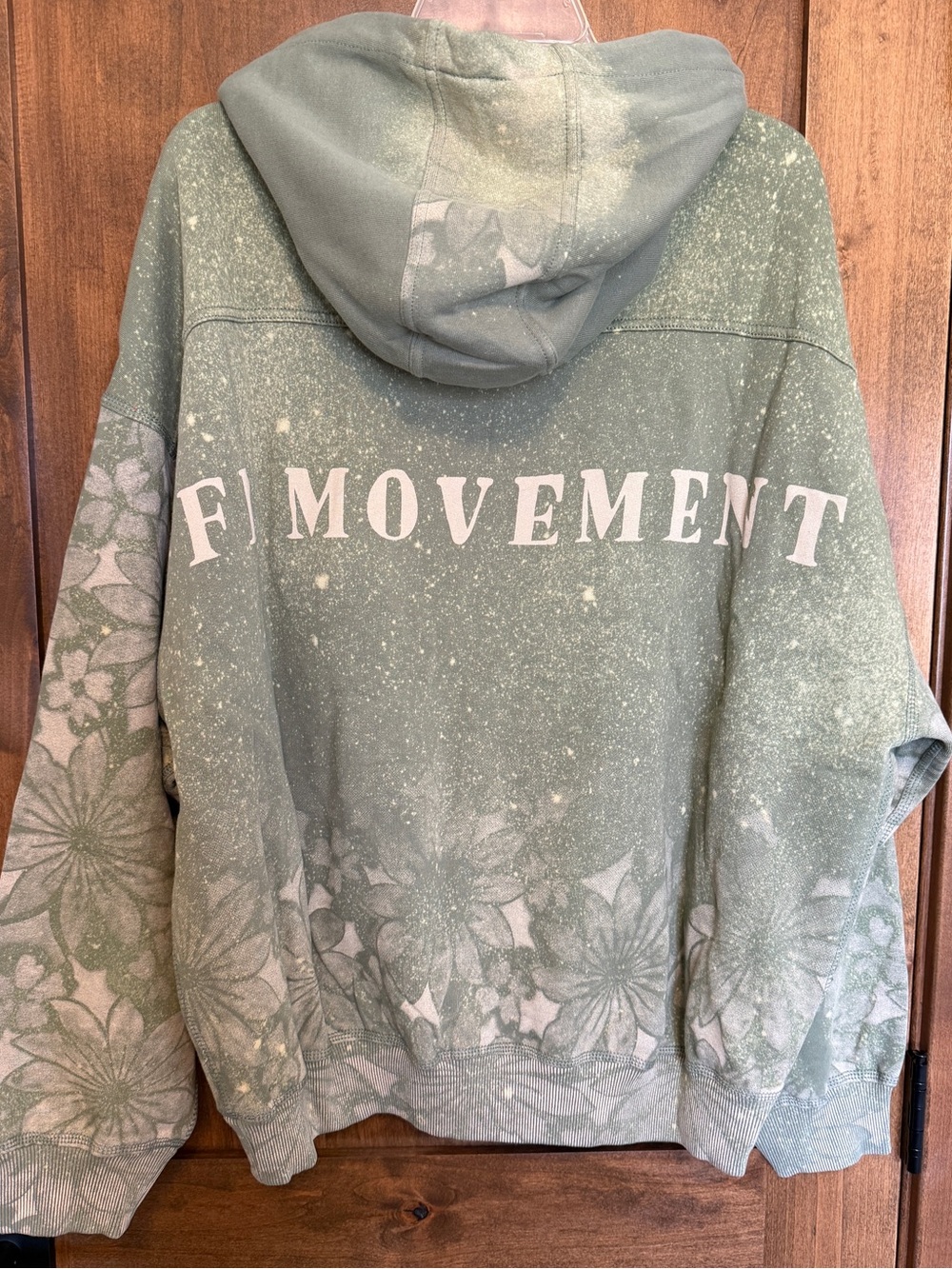 FREE PEOPLE FP MOVEMENT Hoodie size M NWT - Picture 2 of 3